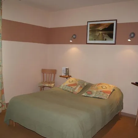 La Renaissance Hotel